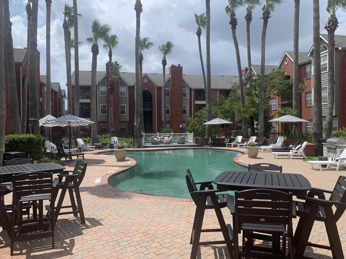 Spacious 2Br&2Ba Med Center Apt, Free Parking&Shuttle Houston Esterno foto